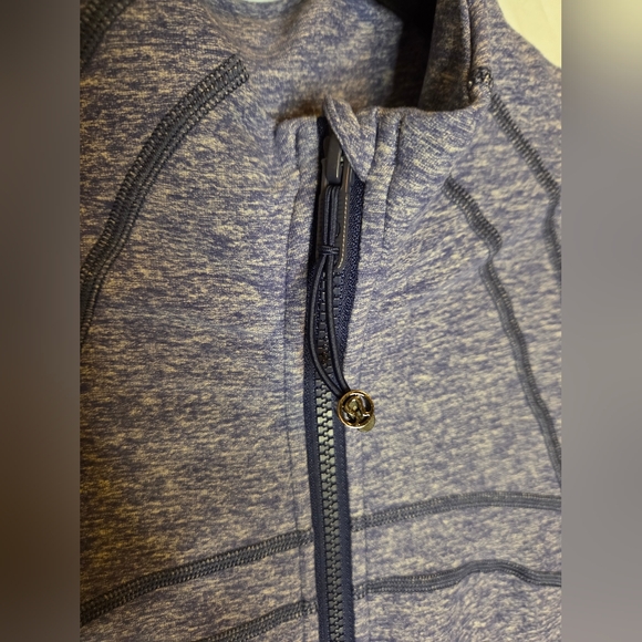 G382. Lululemon Define Jacket (Rulu) in Heathered Hero Blue - Size 12 - Picture 3 of 9